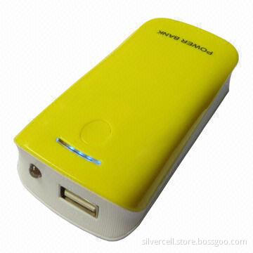Dual USB Ports Power Bank with Flashlight, 5,600mAh Capacity